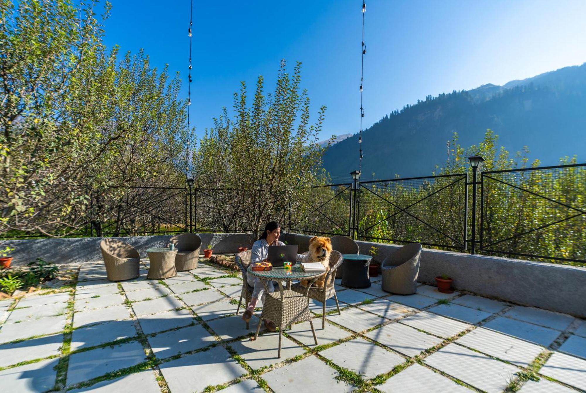 The 14 Gables, A Boutique Stay - Pet Friendly Hotel Manāli Exteriör bild