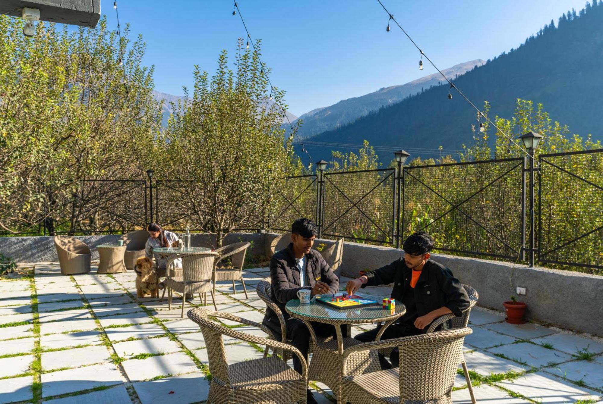 The 14 Gables, A Boutique Stay - Pet Friendly Hotel Manāli Exteriör bild