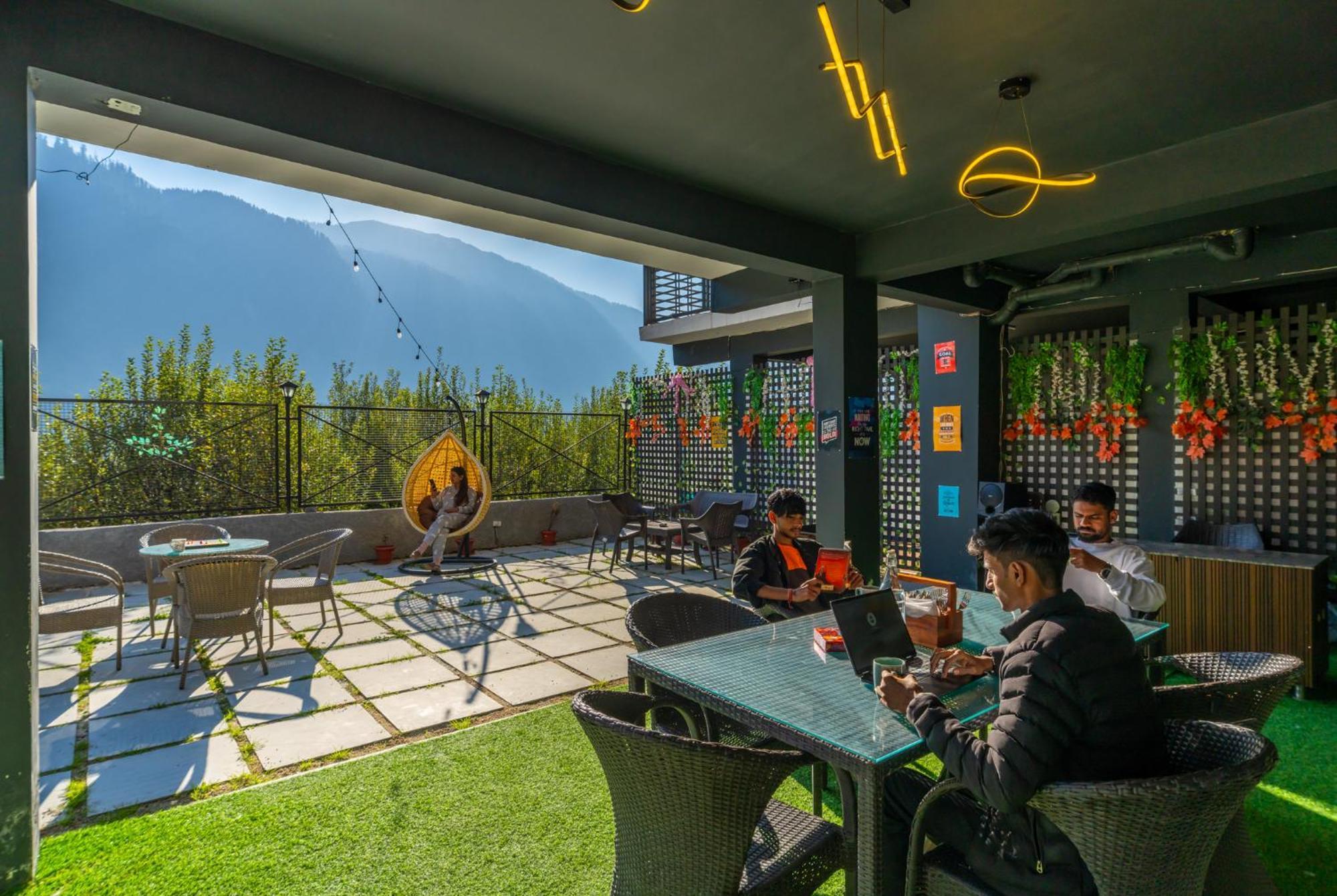 The 14 Gables, A Boutique Stay - Pet Friendly Hotel Manāli Exteriör bild