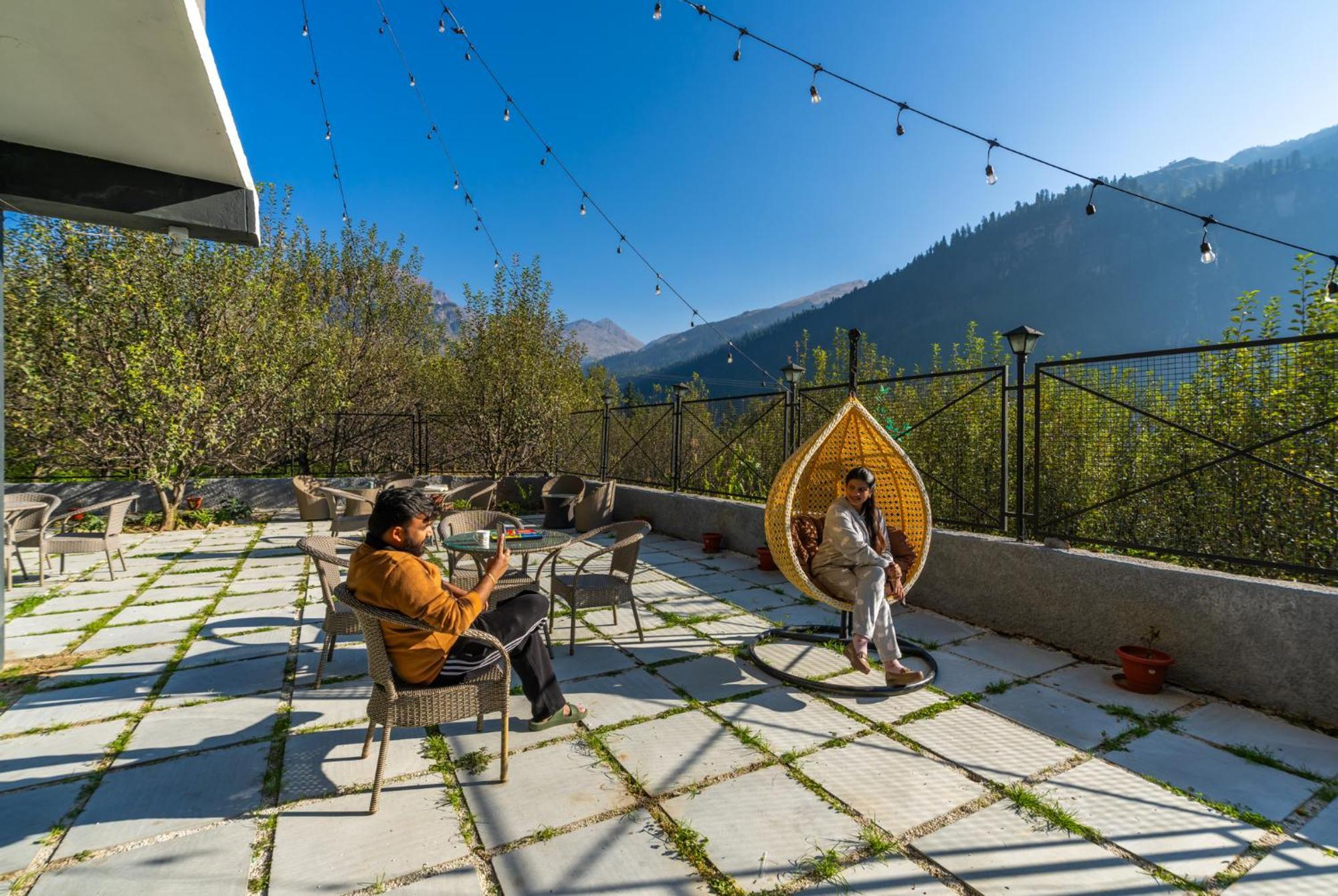 The 14 Gables, A Boutique Stay - Pet Friendly Hotel Manāli Exteriör bild